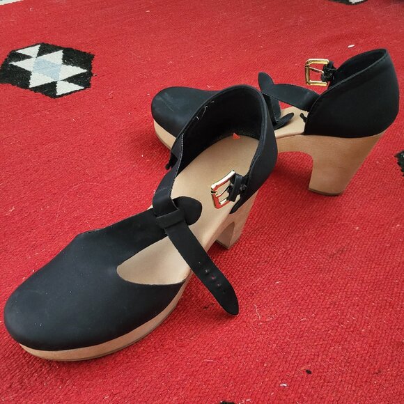 Wooden clog sandals (10) - Picture 1 of 2